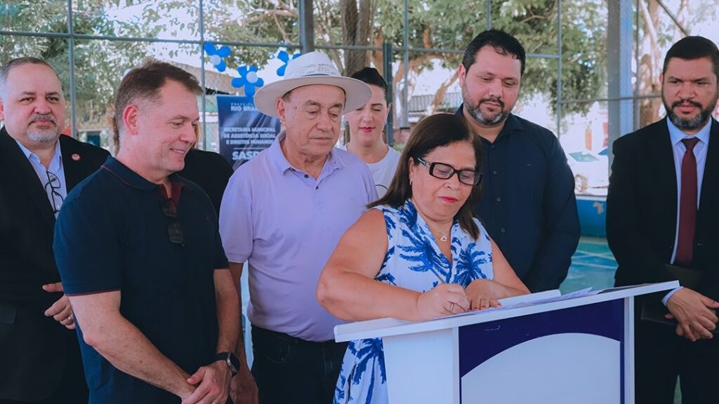 prefeitura-de-rio-branco-celebra-dia-internacional-do-idoso-com-festa-e-renovacao-de-compromissos