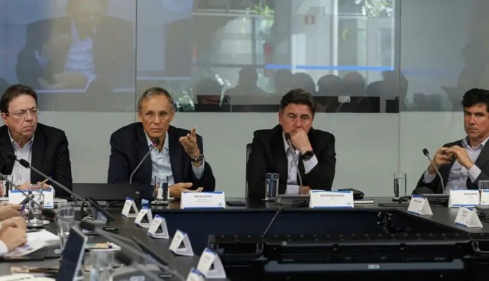 juntos-pela-industria:-sebrae-e-sistema-industria-definem-prioridades-na-construcao-do-programa