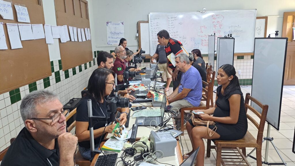 policia-civil-realiza-atendimentos-de-emissao-da-carteira-de-identidade-nacional-durante-o-programa-“juntos-pelo-acre”