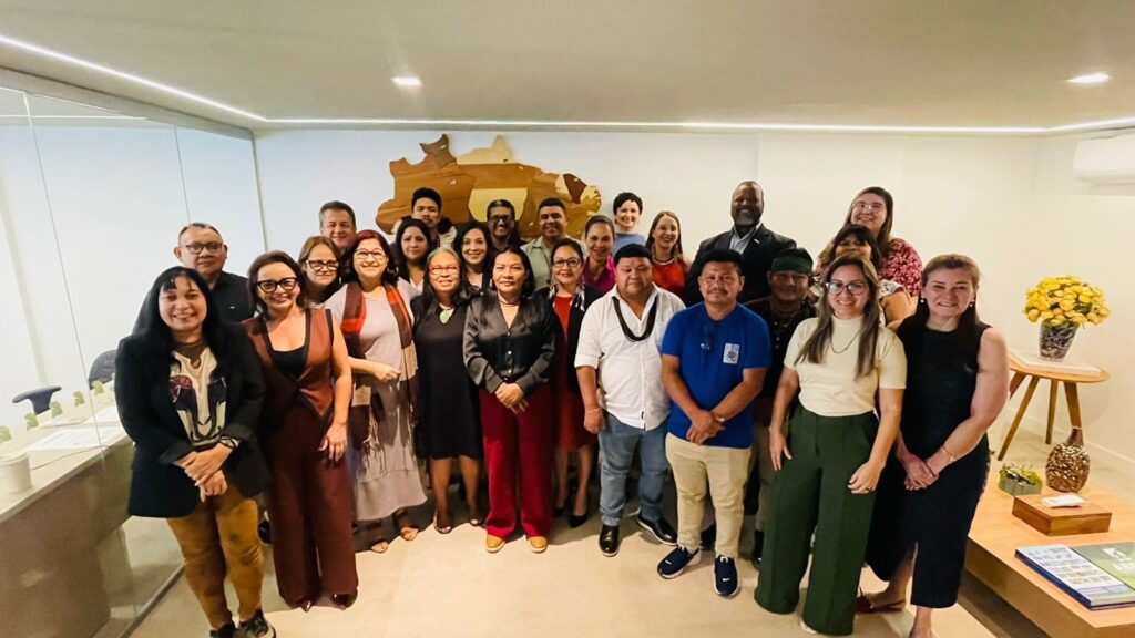 acre-reforca-protagonismo-na-governanca-climatica-amazonica-durante-reuniao-do-comite-regional-de-parceria-com-povos-indigenas-e-comunidades-tradicionais
