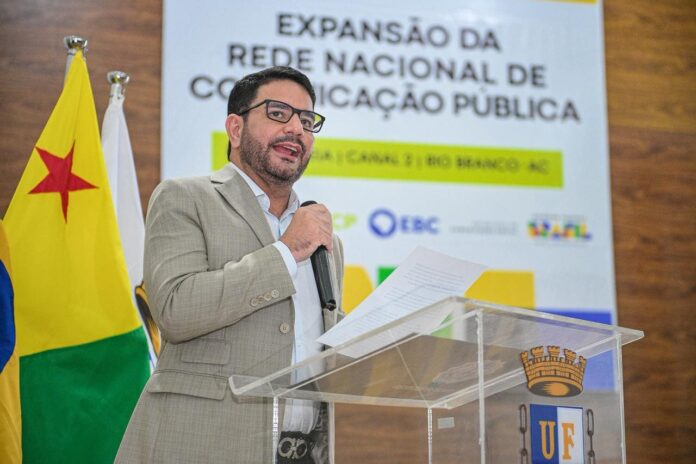 em-parceria-com-a-ufac,-governo-inaugura-tv-nova-aldeia-e-anuncia-reforma-da-sede-da-radio-e-tv-aldeia-em-rio-branco