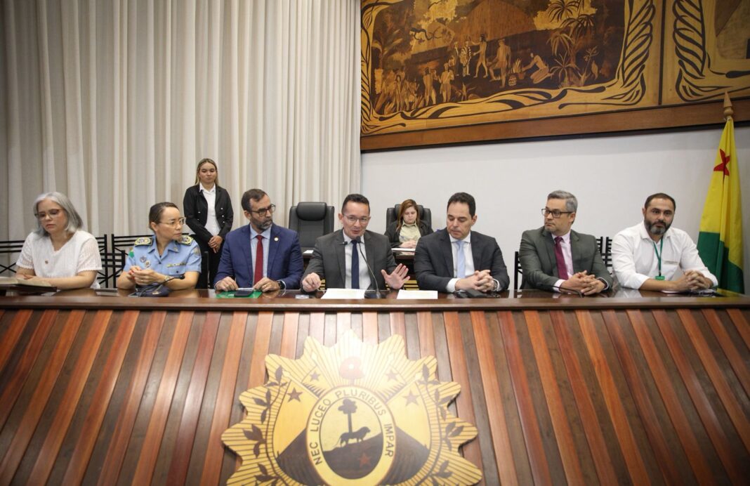 aleac-debate-politicas-publicas-de-combate-a-violencia-contra-profissionais-de-saude