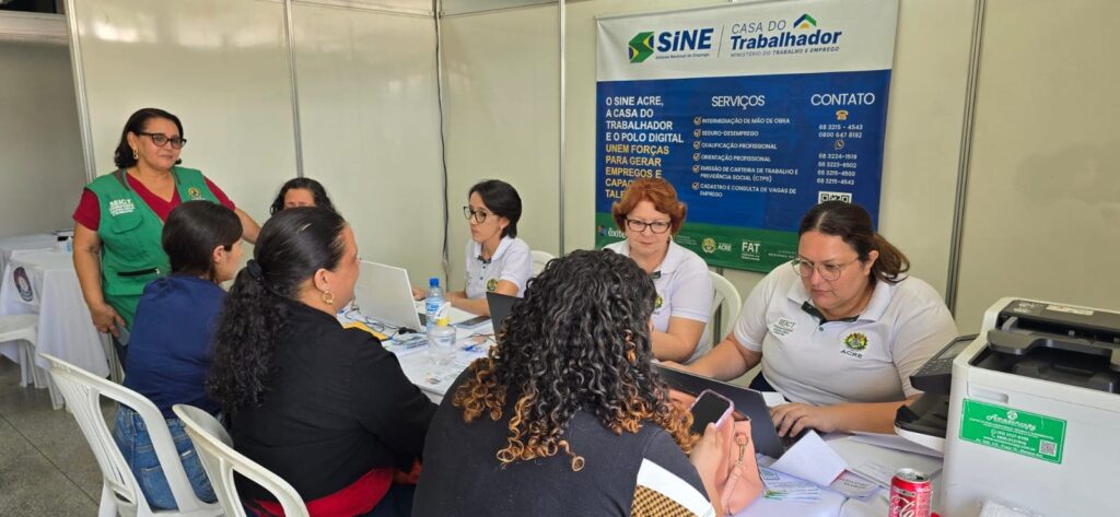 governo-e-sest-senat-intermediam-vagas-de-trabalho-na-feira-emprega-transporte