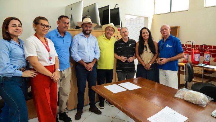 prefeitura-de-rio-branco-firma-parceria-com-ufac-para-preservacao-do-acervo-arqueologico-do-municipio prefeitura-de-rio-branco-firma-parceria-com-ufac-para-preservacao-do-acervo-arqueologico-do-municipio