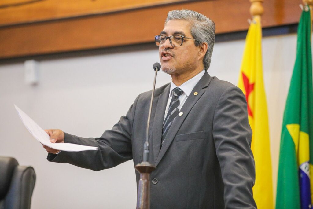 Edvaldo Magalhães denuncia precariedade em escola indígena e cobra devolução do PCCR dos professores – Cidade AC News edvaldo-magalhaes-denuncia-precariedade-em-escola-indigena-e-cobra-devolucao-do-pccr-dos-professores