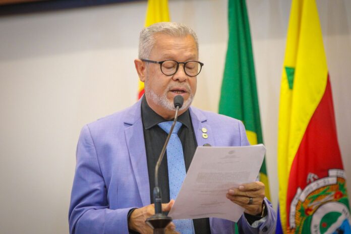 afonso-fernandes-pede-esclarecimentos-sobre-desaparecimento-de-documentos-do-caso-edmundo-pinto afonso-fernandes-pede-esclarecimentos-sobre-desaparecimento-de-documentos-do-caso-edmundo-pinto