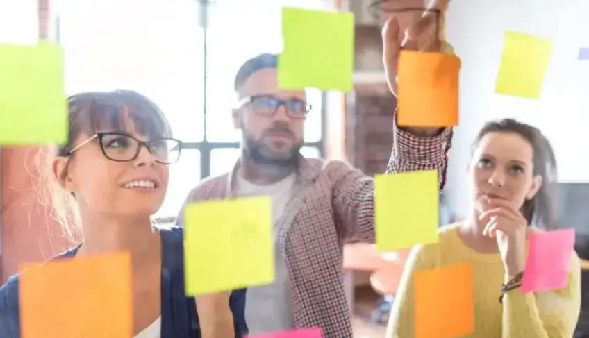 para-72%-dos-empreendedores,-a-inovacao-e-essencial-para-a-sobrevivencia-do-negocio