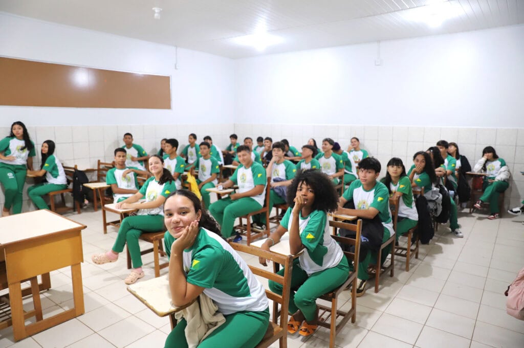 comeca-aplicacao-das-provas-do-saeb-2025-nas-escolas-do-acre