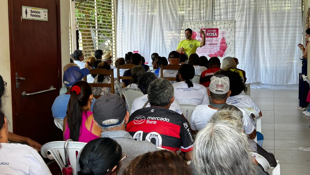 prefeitura-realiza-acao-para-debater-outubro-rosa-na-cras-rui-lino