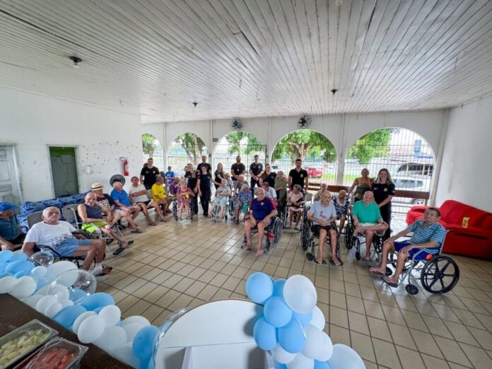 policia-civil-promove-manha-especial-com-pessoas-idosas-do-lar-dos-vicentinos-em-acao-da-operacao-virtude