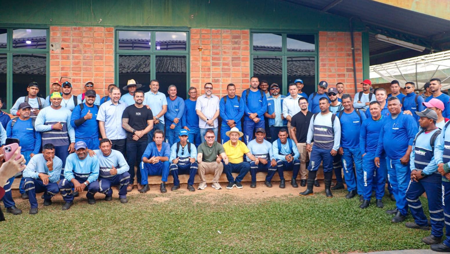 prefeitura-de-rio-branco-celebra-dia-do-gari-com-cafe-da-manha-especial-para-profissionais-da-limpeza-urbana