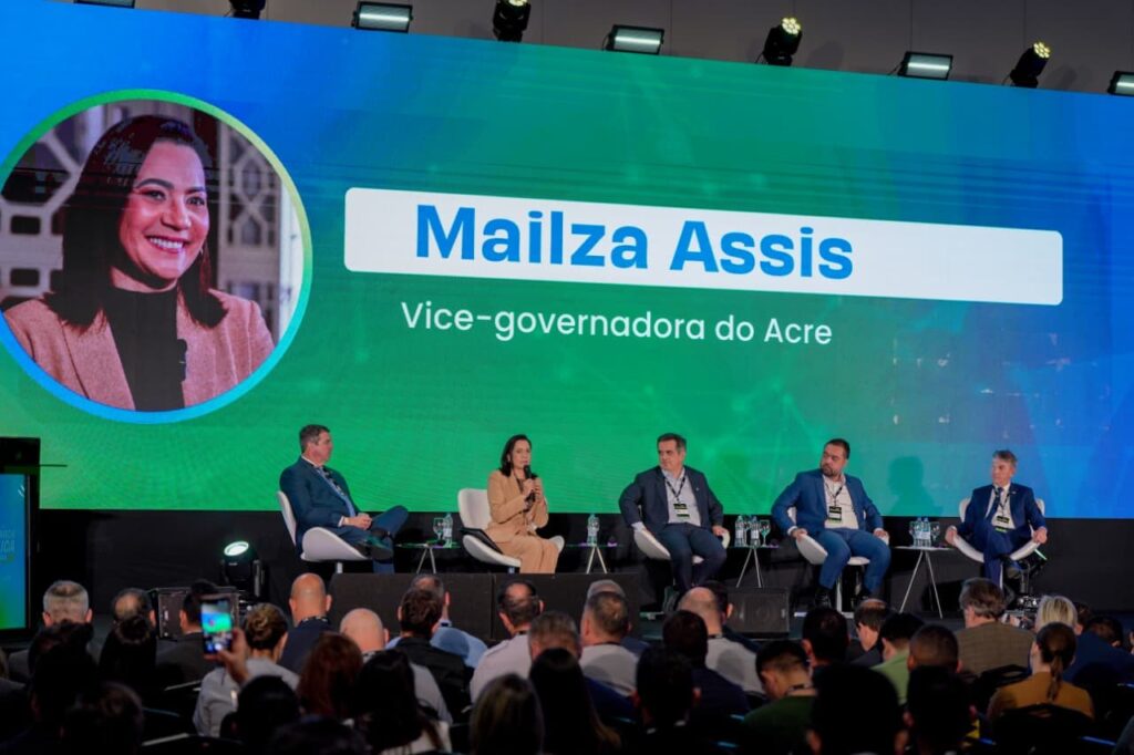 em-sao-paulo,-vice-governadora-mailza-destaca-investimentos-e-reducao-da-criminalidade-no-acre-durante-forum-de-seguranca