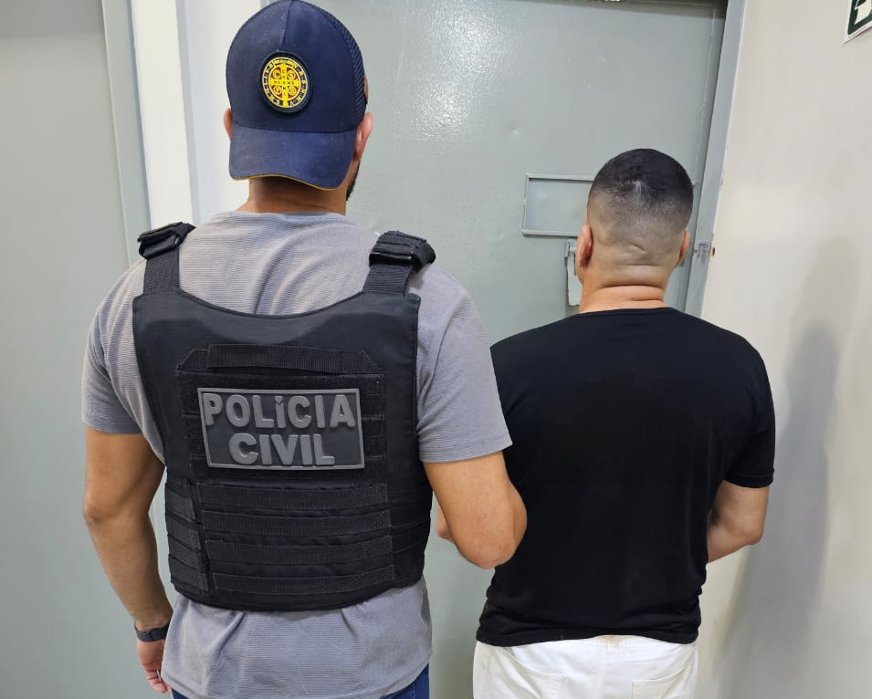 homem-condenado-por-abusar-da-filha-e-preso-pela-policia-civil-em-rio-branco