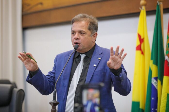  marcus-cavalcante-defende-o-agronegocio-acreano-e-critica-excessos-de-orgaos-ambientais