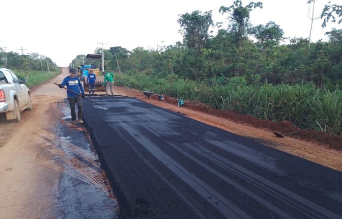 deracre-avanca-com-asfaltamento-de-59-km-da-rodovia-transacreana-em-rio-branco deracre-avanca-com-asfaltamento-de-59-km-da-rodovia-transacreana-em-rio-branco