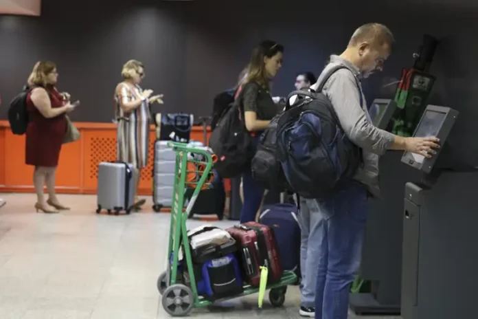 cobrança por bagagem de mão — Câmara aprova urgência em Brasília