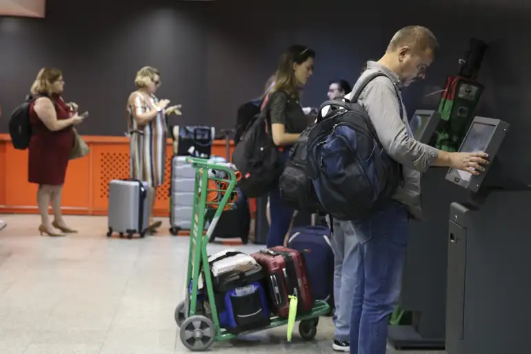 cobrança por bagagem de mão — Câmara aprova urgência em Brasília