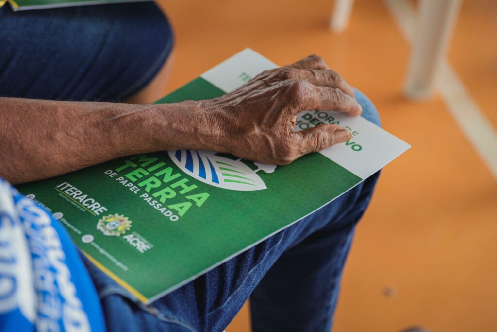 O compromisso do Governador Gladson Cameli com a regularização fundiária é evidente