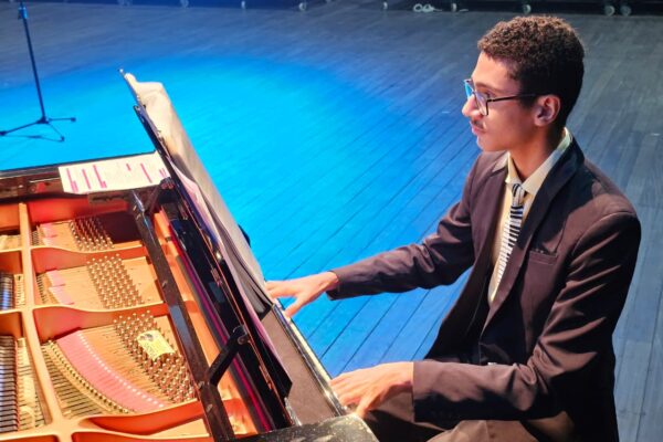 Sarau Cultural da Escola SESI 2025 celebra vozes e cores da cultura brasileira | Cidade AC News – Notícias do Acre