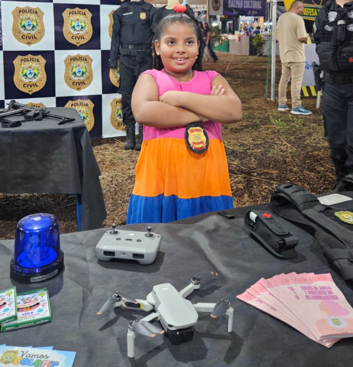 Polícia Civil do Acre marca presença na ExpoQuinari com ações de aproximação e orientação à população | Cidade AC News – Notícias do Acre