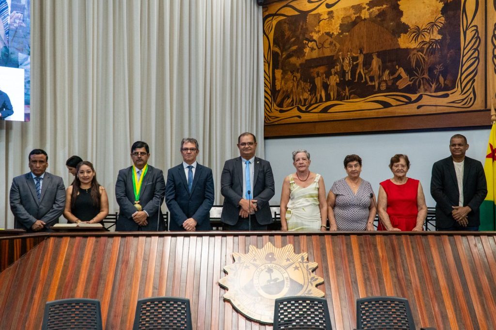 Aleac realiza sessão solene em homenagem aos irmãos peruanos de Puerto Maldonado, Ibéria e Iñapari | Cidade AC News – Notícias do Acre