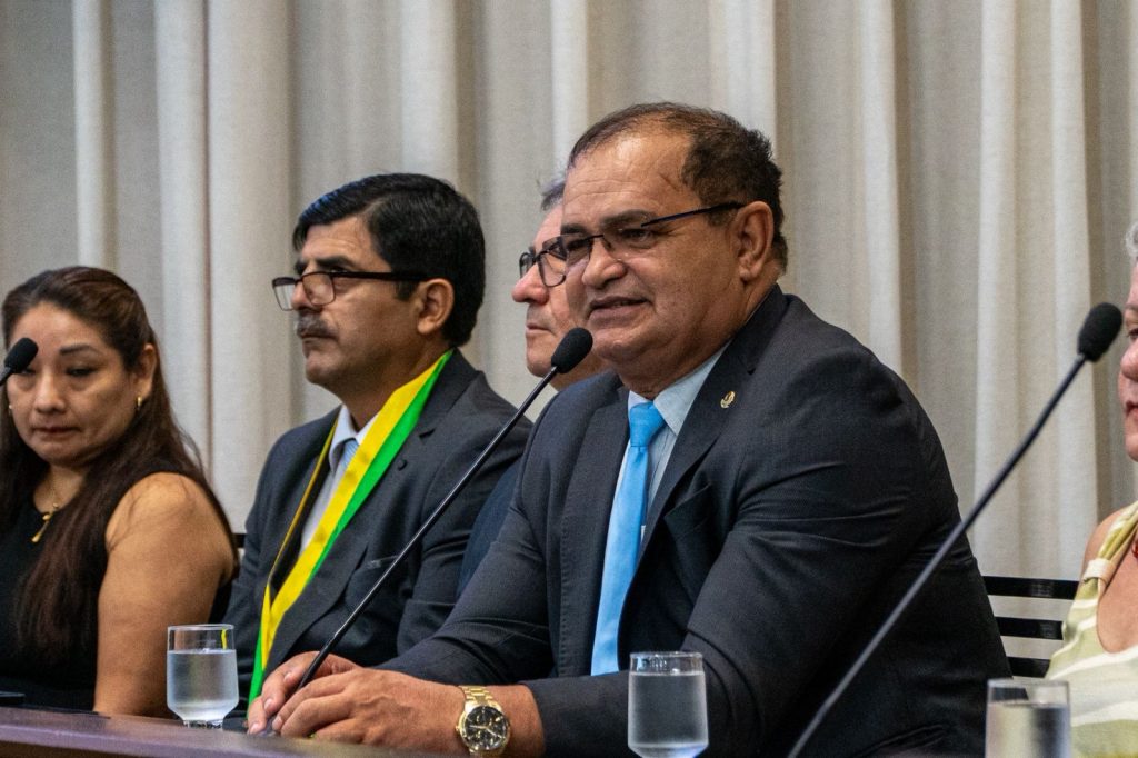 Aleac realiza sessão solene em homenagem aos irmãos peruanos de Puerto Maldonado, Ibéria e Iñapari | Cidade AC News – Notícias do Acre