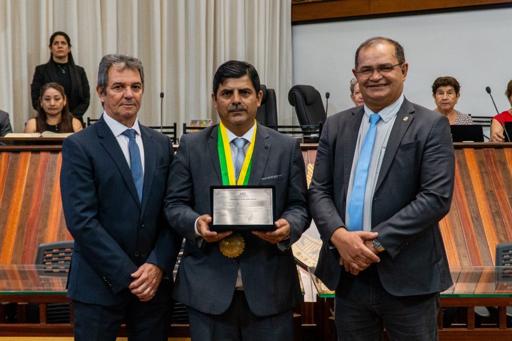 Aleac realiza sessão solene em homenagem aos irmãos peruanos de Puerto Maldonado, Ibéria e Iñapari | Cidade AC News – Notícias do Acre