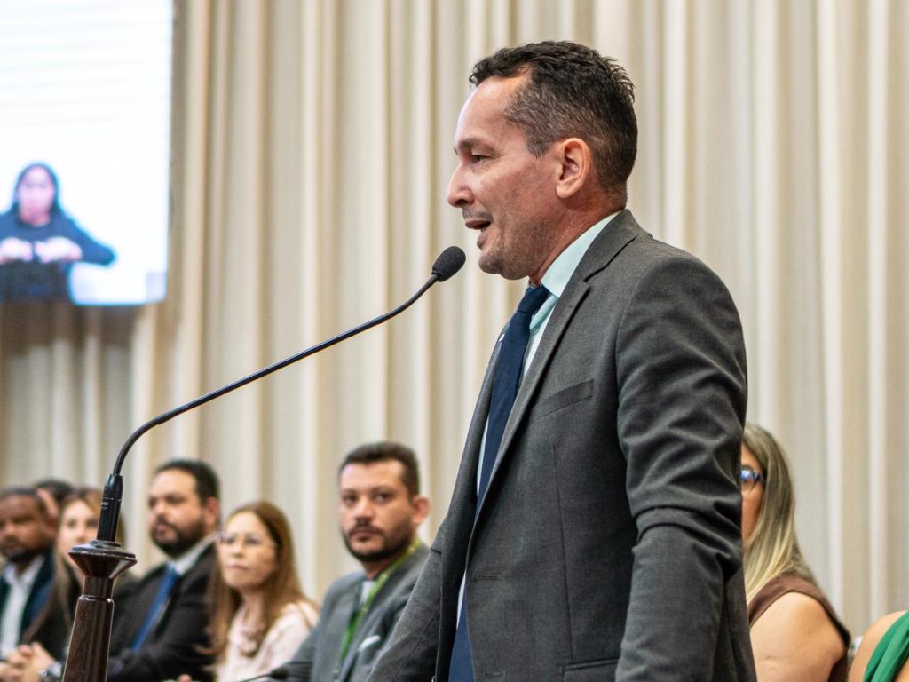 Fisioterapeutas e terapeutas ocupacionais são homenageados durante sessão na Aleac | Cidade AC News – Notícias do Acre