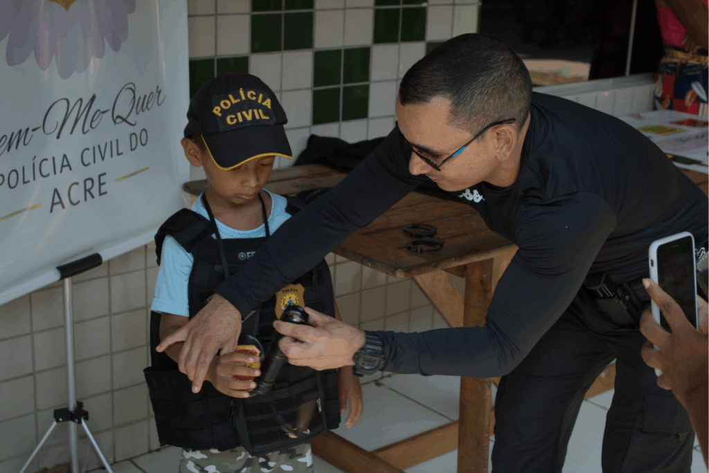 Polícia Civil participa de ação do projeto “Juntos pelo Acre” em celebração ao Dia das Crianças na Cidade do Povo | Cidade AC News – Notícias do Acre