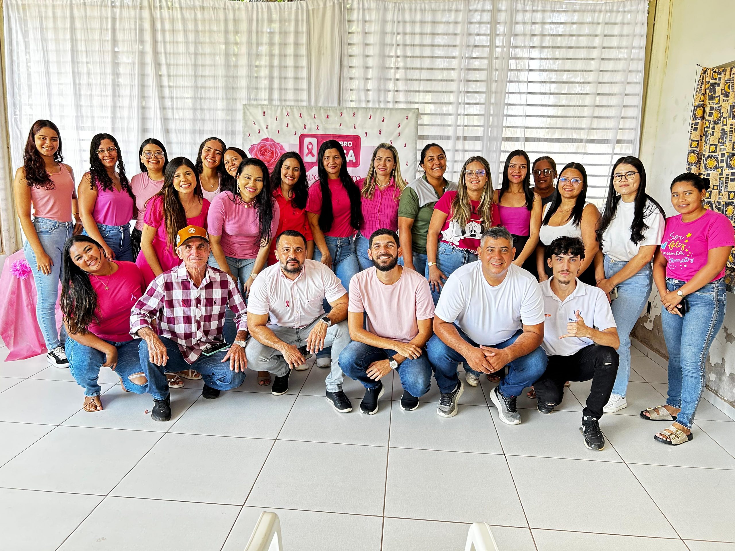 Prefeitura realiza ação para debater Outubro Rosa na Cras Rui Lino 3 358e96bf 6546 4934 b687 073bd538b434 scaled