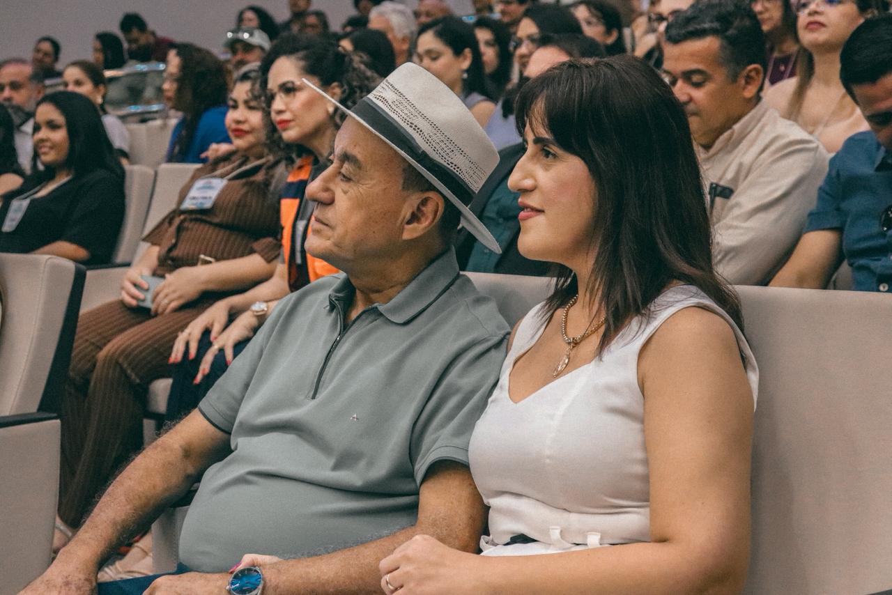 Foto do Prefeito Tião Bocalom e primeira-dama Kelen Bocalom