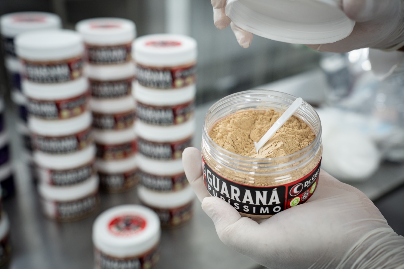 Hambúrguer de tucumã, energético de guaraná e linguiça de açaí: empresas de Manaus unem inovação com a floresta | Cidade AC News – Notícias do Acre