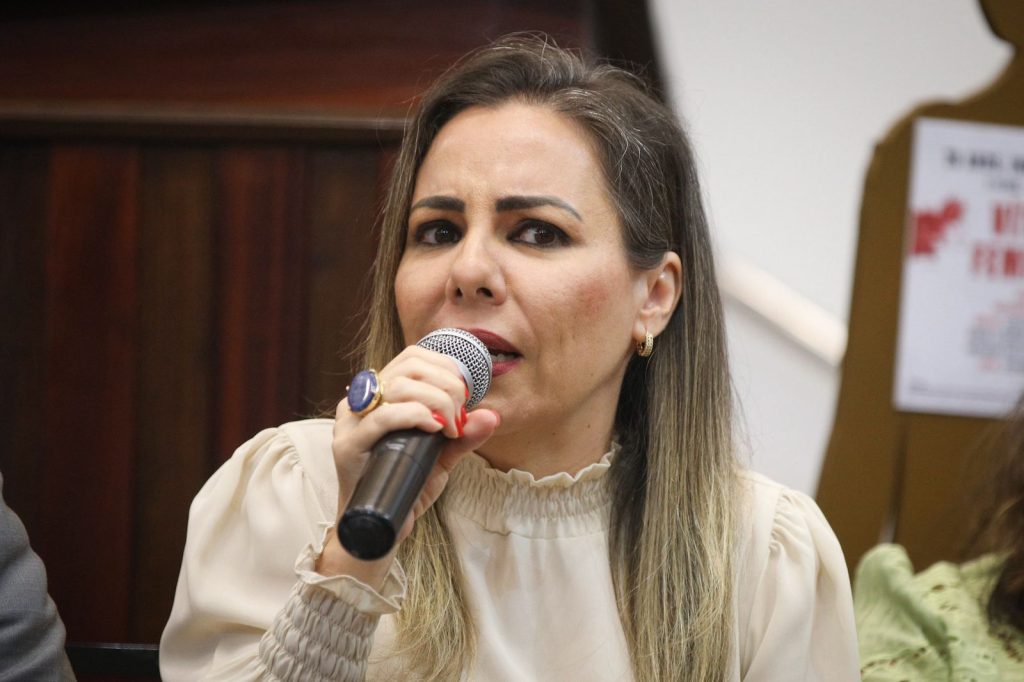 Aleac realiza audiência pública para debater o aumento dos casos de feminicídio no Acre – Cidade AC News Aleac realiza audiência pública para debater o aumento dos casos de feminicídio no Acre | Cidade AC News – Notícias do Acre