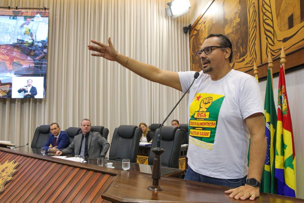 Sessão ordinária é suspensa para receber servidores públicos | Cidade AC News – Notícias do Acre