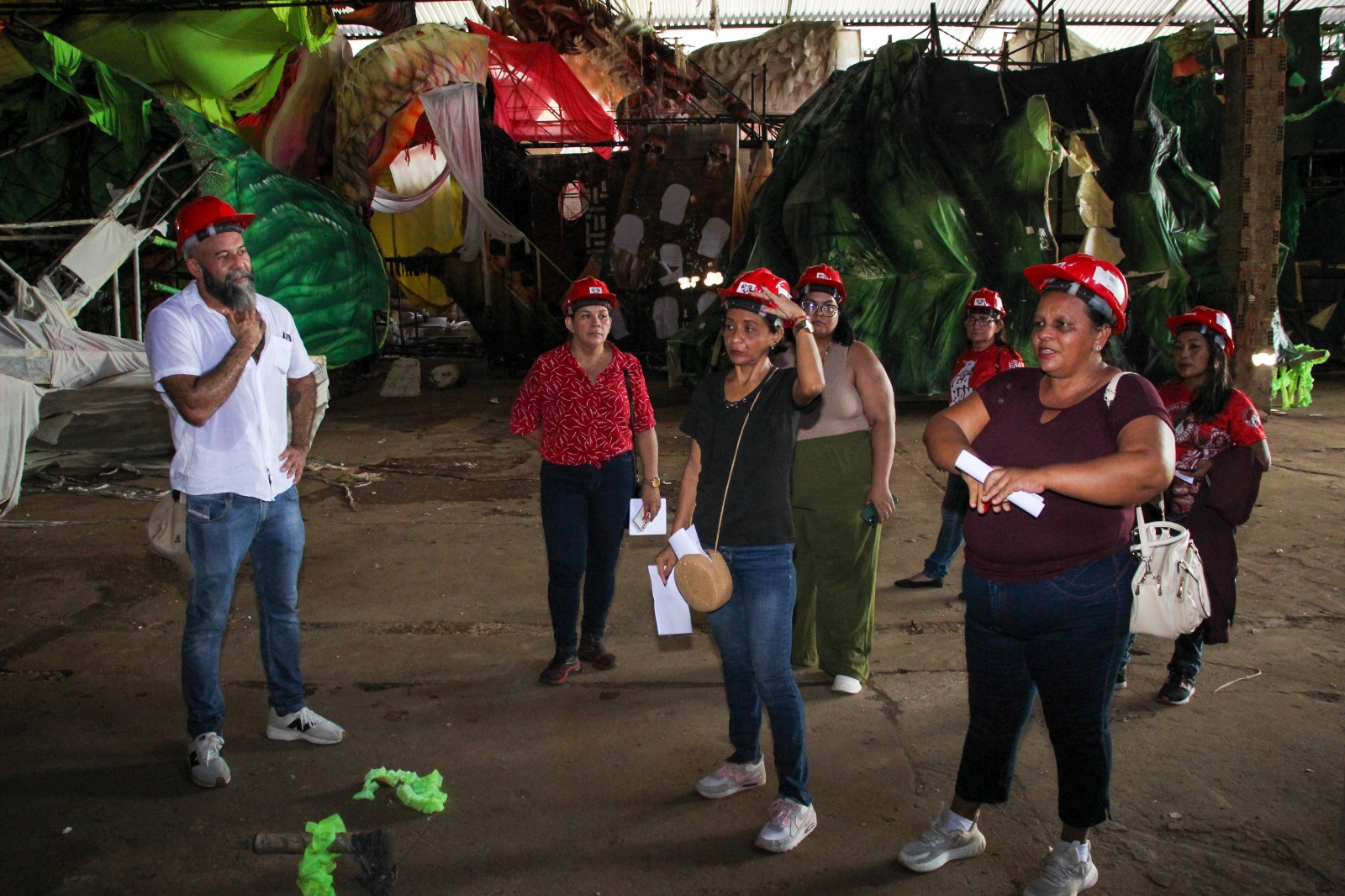 Artistas de Parintins incorporam o empreendedorismo à tradição do boi-bumbá | Cidade AC News – Notícias do Acre