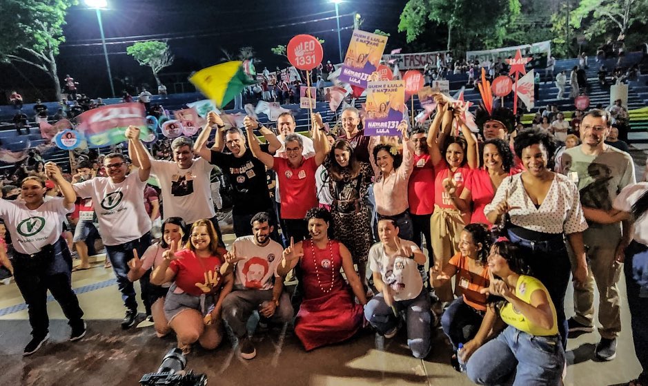 Política no Acre - juventude esquecida e obras inacabadas