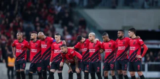 goias-e-athletico-pr-fazem-duelo-direto-por-acesso-na-serie-b-em-dia-de-briga-de-opostos