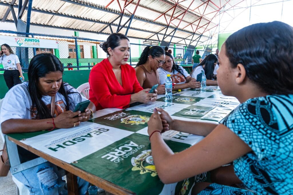 governo-e-prefeitura-promovem-acao-social-itinerante-no-bairro-sao-francisco,-em-mancio-lima