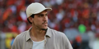 flamengo-cria-tipoias-para-pedro-jogar-que-precisam-de-aprovacao-dos-arbitros
