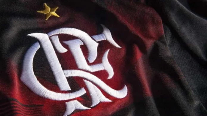 flamengo-ja-esperava-por-danilo,-mas-se-preocupa-com-alex-sandro-na-selecao