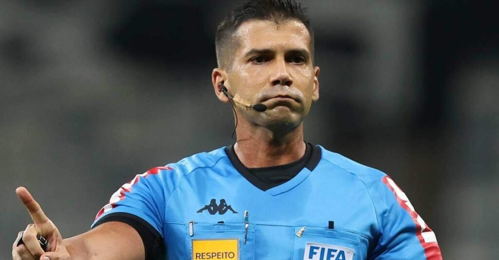 chapecoense-critica-arbitragem-de-jogo-contra-o-remo,-mas-clubes-do-para-ja-foram-vitimas-de-erros