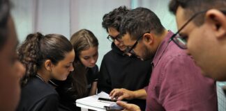 relacao-com-professor-ajuda-aluno-na-construcao-de-proposito-de-vida