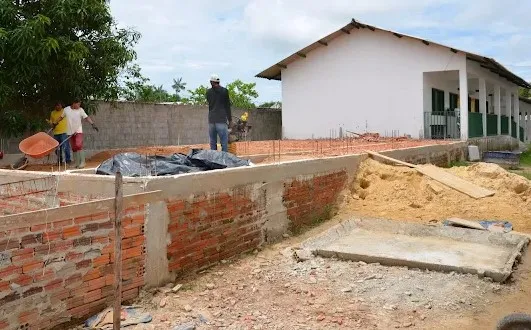 prefeitura-de-tarauaca-amplia-estrutura-da-escola-valdina-torquato-do-nascimento-com-a-construcao-de-duas-novas-salas-de-aula