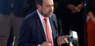 programa-do-governo-quer-aprofundar-conexao-com-as-periferias