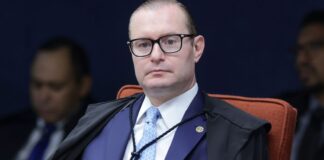 stf-forma-maioria-para-manter-condenacao-de-bolsonaro-e-aliados