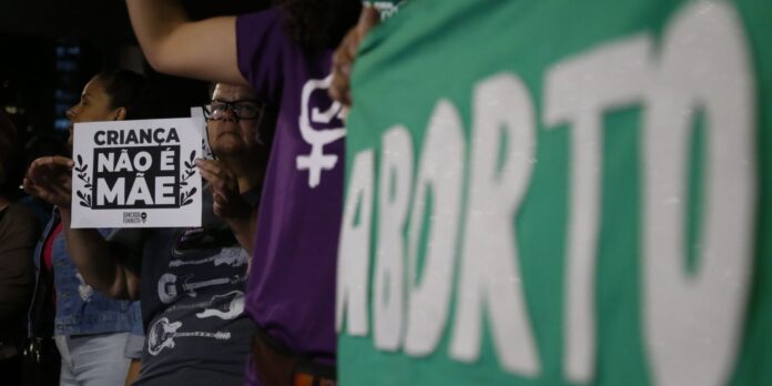 sociedade-pediatrica-e-contra-projeto-que-dificulta-aborto-legal sociedade-pediatrica-e-contra-projeto-que-dificulta-aborto-legal