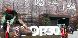 indigenas-do-mundo-cobram-na-cop30-centralidade-na-acao-climatica 