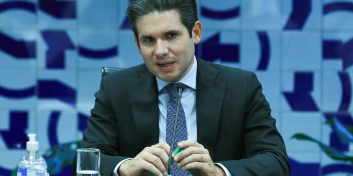 motta-mantem-votacao-do-pl-antifaccao-mesmo-com-criticas-do-governo motta-mantem-votacao-do-pl-antifaccao-mesmo-com-criticas-do-governo