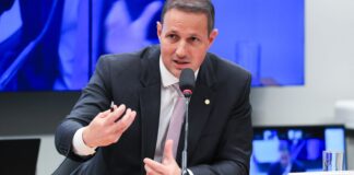 derrite-apresenta-5a-versao-do-pl-antifaccao-apos-criticas-do-governo