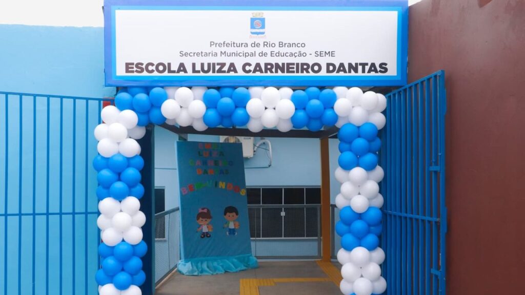 prefeitura-de-rio-branco-reinaugura-e-credencia-escola-municipal-de-ensino-infantil-luiza-carneiro-dantas